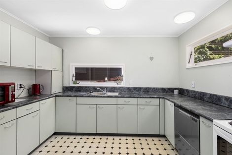 Photo of property in 11 Penryn Drive, Camborne, Porirua, 5026