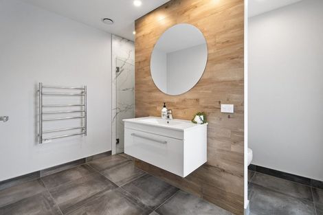 Photo of property in 34 Freedom Drive, Kelvin Grove, Palmerston North, 4414