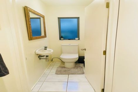 Photo of property in 90 Godley Road, Green Bay, Auckland, 0604