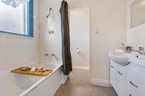 Photo of property in 27 Bathgate Street, South Dunedin, Dunedin, 9012