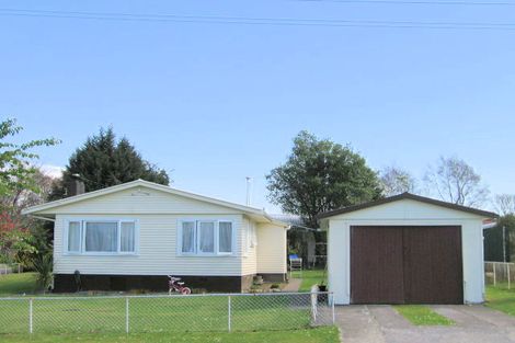 Photo of property in 2 Park Road, Western Heights, Rotorua, 3015