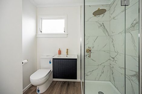 Photo of property in 16a Clyde Street, Oamaru North, Oamaru, 9400