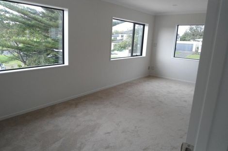 Photo of property in 39 Landon Avenue, Mangere East, Auckland, 2024