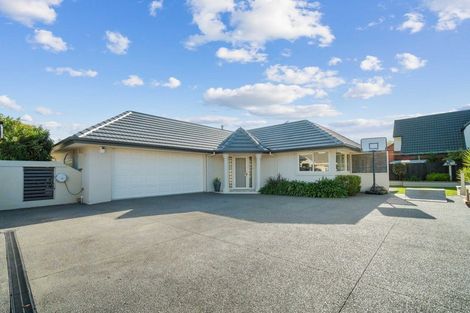 Photo of property in 4 Croftfield Place, Westmorland, Christchurch, 8025