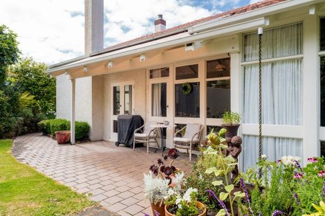 Photo of property in 61 Drivers Road, Maori Hill, Dunedin, 9010