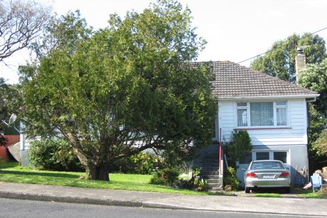 Photo of property in 70 Wallath Road, Westown, New Plymouth, 4310