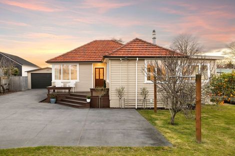 Photo of property in 16 Robinson Street, Cambridge, 3434