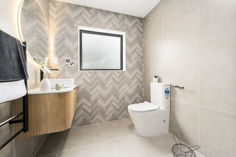 Photo of property in 35 Puhikawa Street, Massey, 0614