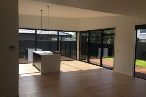 Photo of property in 82a Sherborne Street, St Albans, Christchurch, 8014