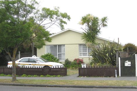 Photo of property in 24 Ashwood Street, Parklands, Christchurch, 8083