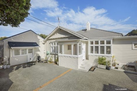 Photo of property in 70 Dundas Street, Seatoun, Wellington, 6022
