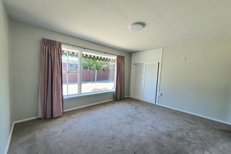 Photo of property in 2/42 Raxworthy Street, Ilam, Christchurch, 8041