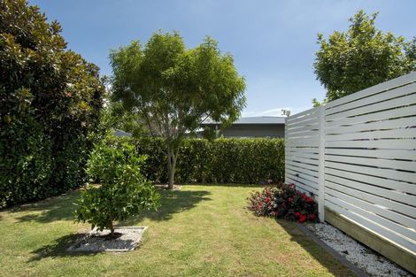 Photo of property in 31 Kayelene Place, Omokoroa, 3114