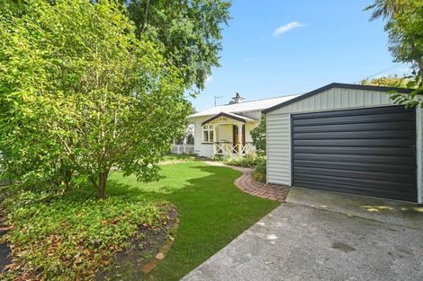 Photo of property in 11 Young Street, Claudelands, Hamilton, 3214