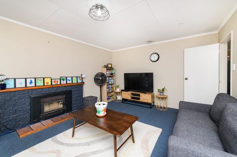 Photo of property in 16 Carter Crescent, Awapuni, Palmerston North, 4412