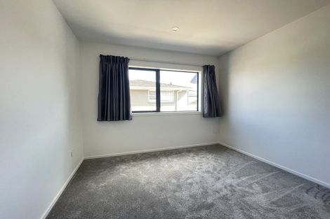 Photo of property in 12a Sea Spray Drive, Bucklands Beach, Auckland, 2012