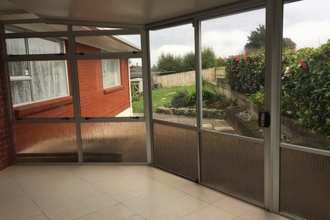 Photo of property in 40 Alison Street, Hamilton Lake, Hamilton, 3204