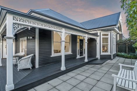 Photo of property in 2/6 Office Road, Merivale, Christchurch, 8014