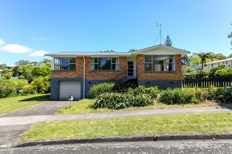 Photo of property in 10 Tavistock Street, Westown, New Plymouth, 4310