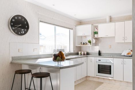 Photo of property in 215 Gloucester Road, Mount Maunganui, 3116