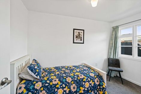 Photo of property in 2 Rustic Lane, Spreydon, Christchurch, 8024