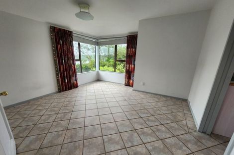 Photo of property in 33 Halladale Road, Papakowhai, Porirua, 5024