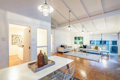 Photo of property in 11 Dalton Road, Snells Beach, 0920