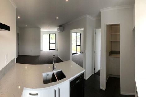 Photo of property in 10 James Elliot Way, Pokeno, 2402