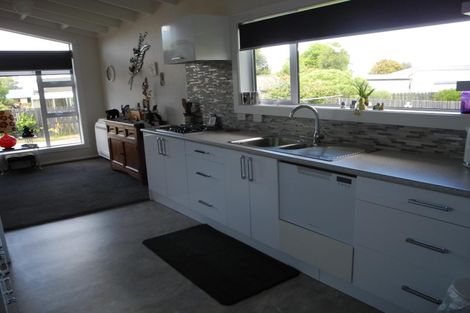 Photo of property in 181 Queen Street, Waimate, 7924