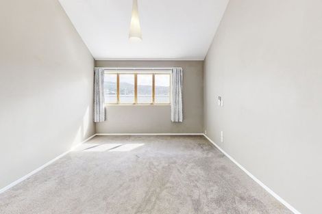 Photo of property in 19 Scarborough Terrace, Mount Victoria, Wellington, 6011