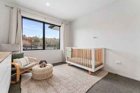 Photo of property in 32 Puhirake Crescent, Pyes Pa, Tauranga, 3112