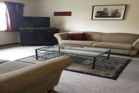 Photo of property in 16 Freyberg Street, Roslyn, Palmerston North, 4414