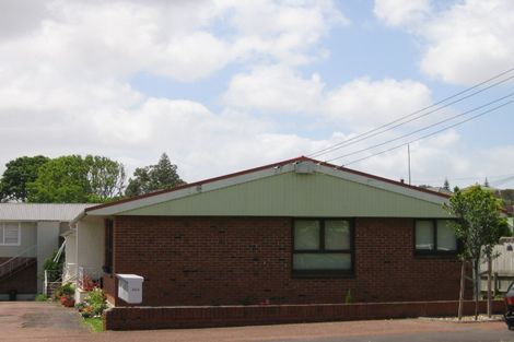 Photo of property in 164a Blockhouse Bay Road, Avondale, Auckland, 0600