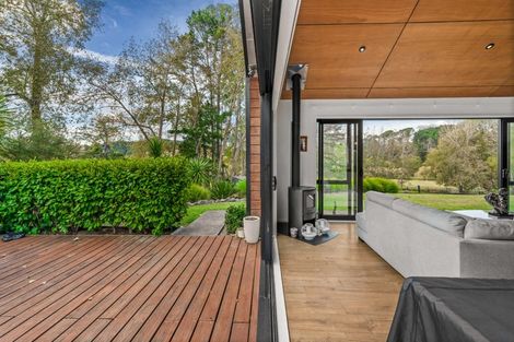 Photo of property in 685 Inland Road, Helensville, 0875