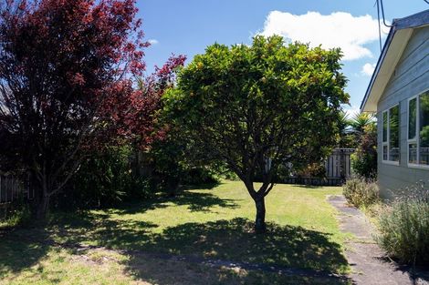 Photo of property in 2a Elder Grove, Paraparaumu, 5032