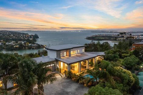 Photo of property in 1 Te Kawau Pass, Greenhithe, Auckland, 0632