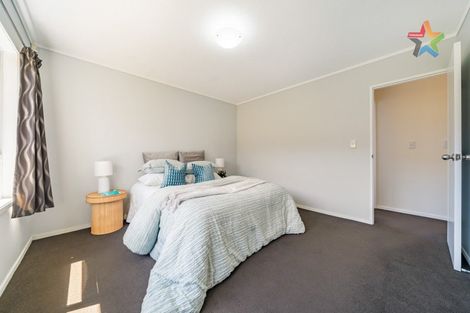 Photo of property in 11 Jasmine Grove, Maungaraki, Lower Hutt, 5010