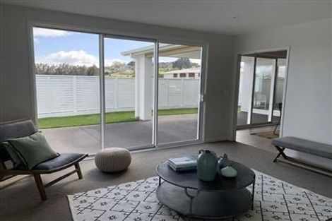 Photo of property in 41 Saint Pauls Drive, Brookfield, Tauranga, 3110