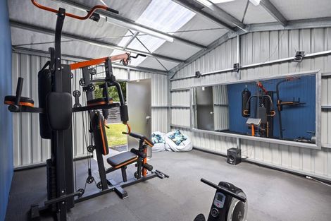 Photo of property in 326 South Road, Hawera, 4610