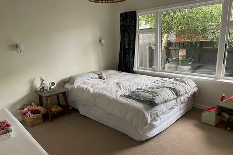 Photo of property in 6 Torquay Place, Bryndwr, Christchurch, 8053