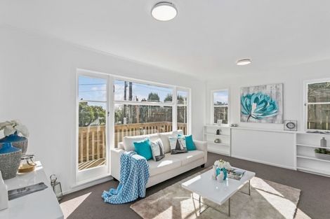 Photo of property in 53a Sylvan Crescent, Te Atatu South, Auckland, 0610