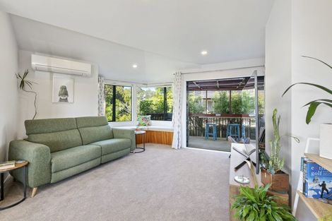 Photo of property in 1/35 Channel View Road, Campbells Bay, Auckland, 0630