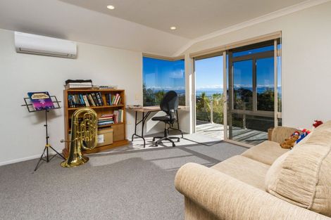 Photo of property in 5 Cape View, Atawhai, Nelson, 7010