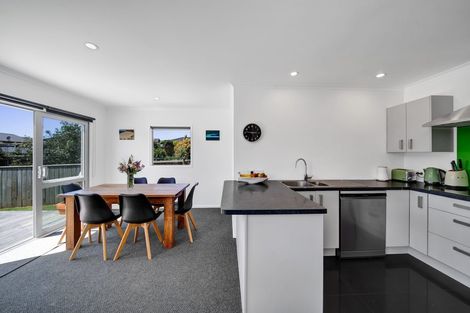 Photo of property in 27c Penrod Drive, Bell Block, New Plymouth, 4312