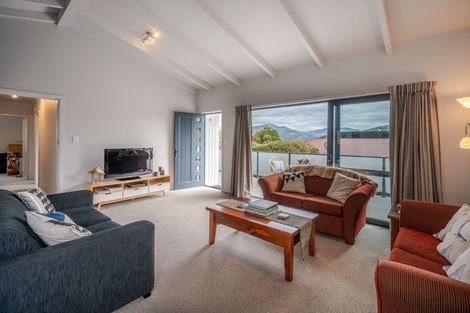 Photo of property in 21 Selwyn Avenue, Akaroa, 7520