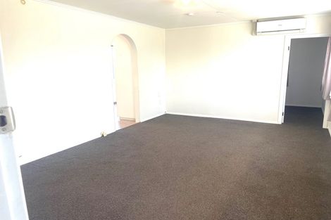Photo of property in 49 Thatcher Street, Castlecliff, Whanganui, 4501