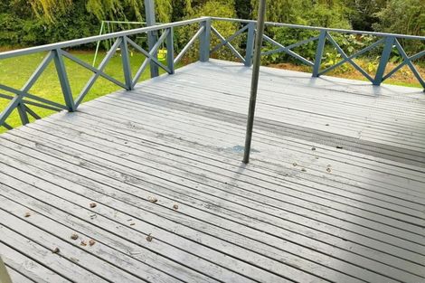 Photo of property in 9 Martin Place, Kelston, Auckland, 0602