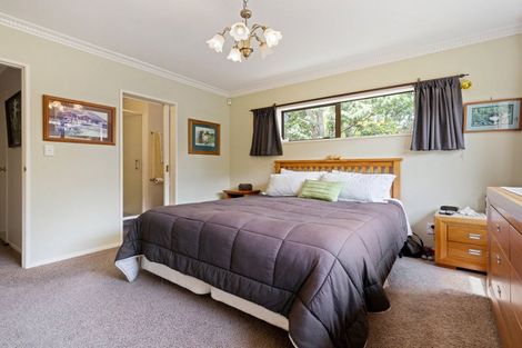 Photo of property in 2 Warwick Avenue, St Andrews, Hamilton, 3200