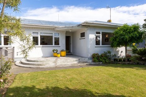 Photo of property in 263 Kennedy Road, Onekawa, Napier, 4110