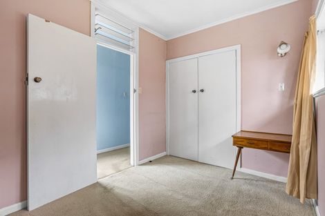 Photo of property in 59 Sylvan Avenue, Northcote, Auckland, 0627